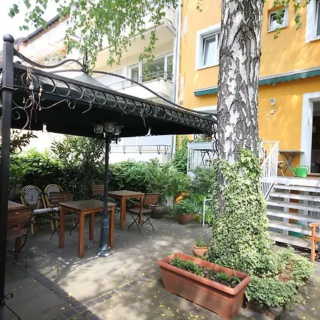 Eden - Am Hofgarten Bonn