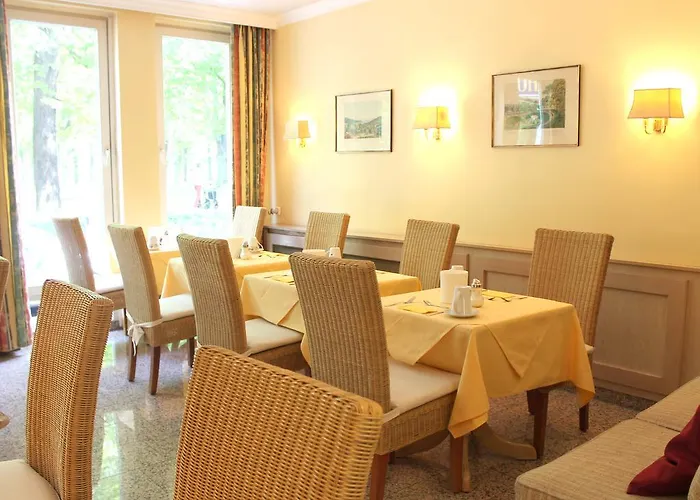 Otel Eden - Am Hofgarten Bonn